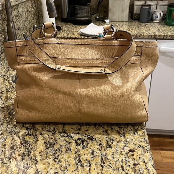 EUC Authentic Y2K Vintage Coach Penelope Leather Handbag 10.5X14.5 - Picture 2 of 6